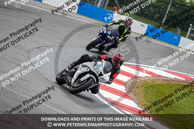 donington no limits trackday;donington park photographs;donington trackday photographs;no limits trackdays;peter wileman photography;trackday digital images;trackday photos